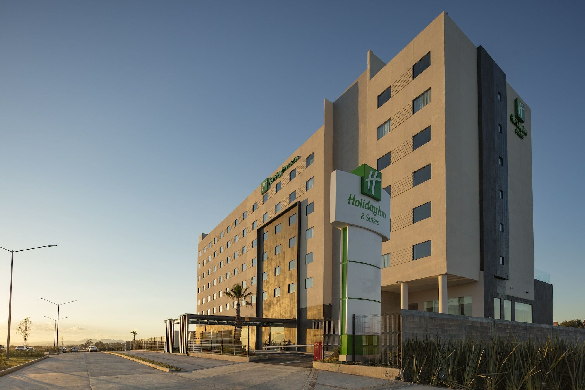 Holiday Inn & Suites - Aguascalientes By Ihg Eksteriør billede